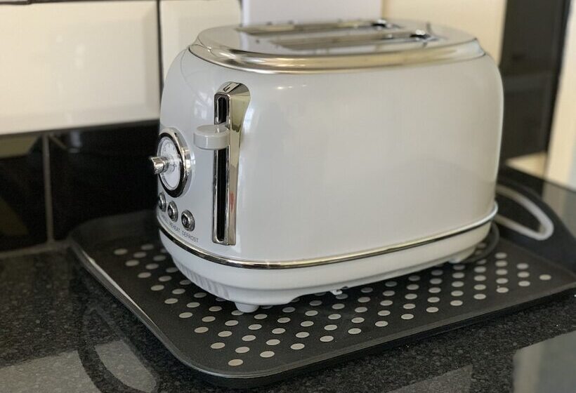 بنسيون Buccleuch Apartment