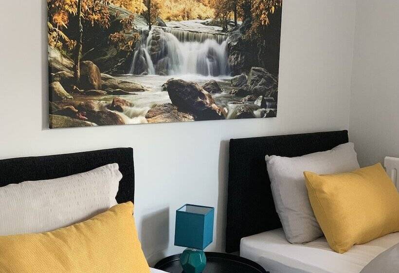 بنسيون Buccleuch Apartment