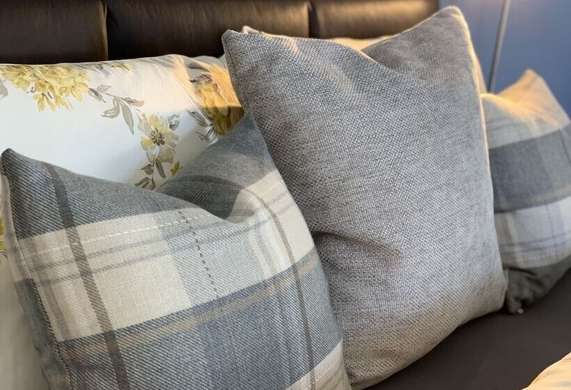 بنسيون Buccleuch Apartment