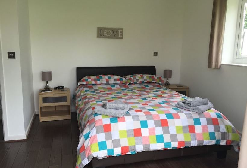 Daisy Bungalow Near Sidmouth