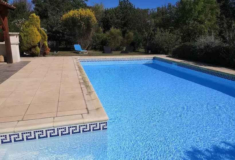 Gîtes De Luxe Bastide Des Sources