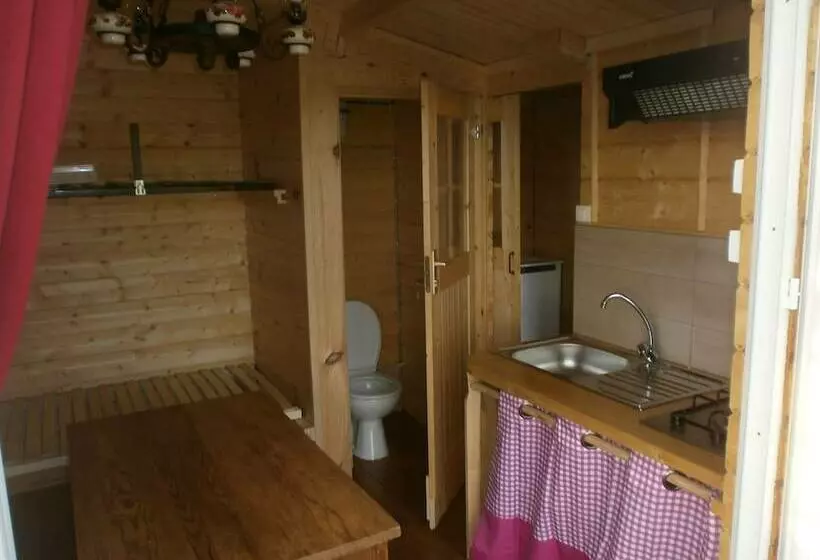 Hotelli Camping Manex