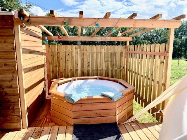 膳宿费 Le Castelat De Julienna