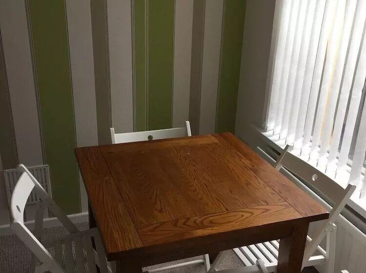 ペンション Templemore Townhouse