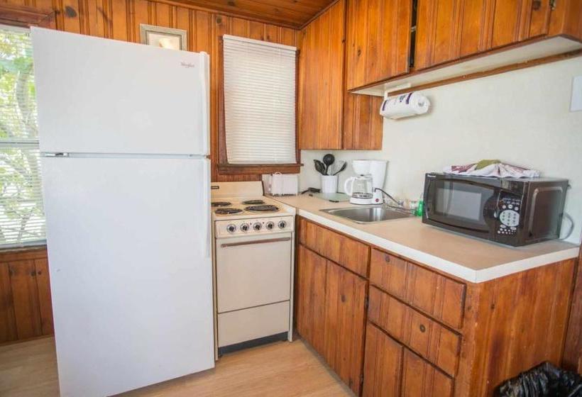 5   Seahorse Cottages