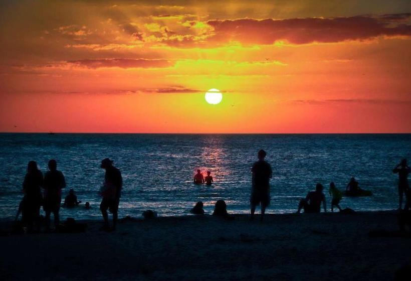 5   Seahorse Cottages