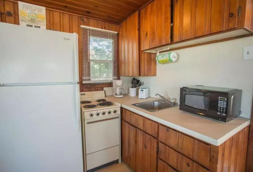 5   Seahorse Cottages