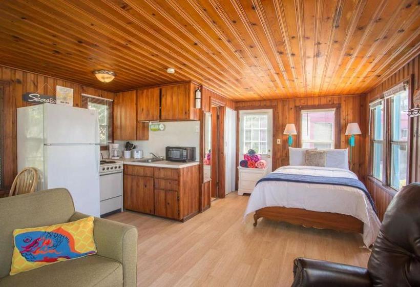 5   Seahorse Cottages