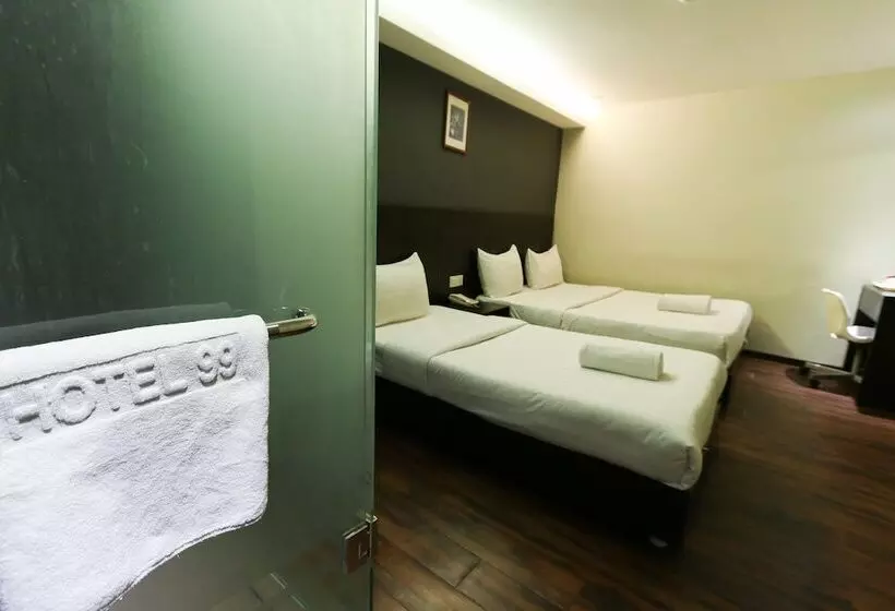 هتل 99 Bandar Klang