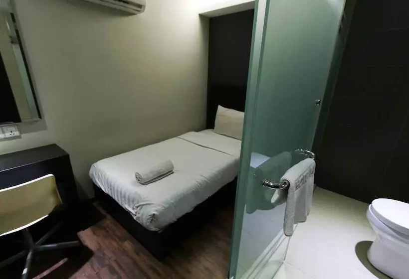 هتل 99 Bandar Klang