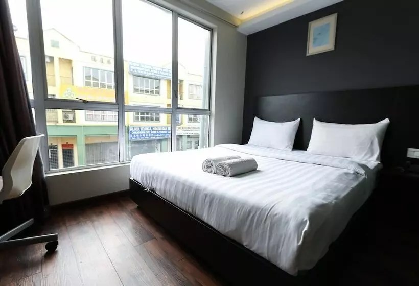 هتل 99 Bandar Klang