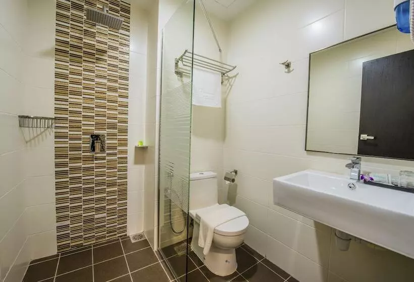 Inhotel Inanam Kota Kinabalu