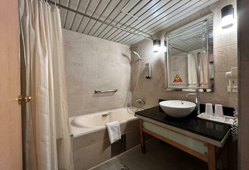 Guide Hotel Zhongli Zhongzheng