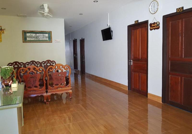 هتل Villa Phonethavy