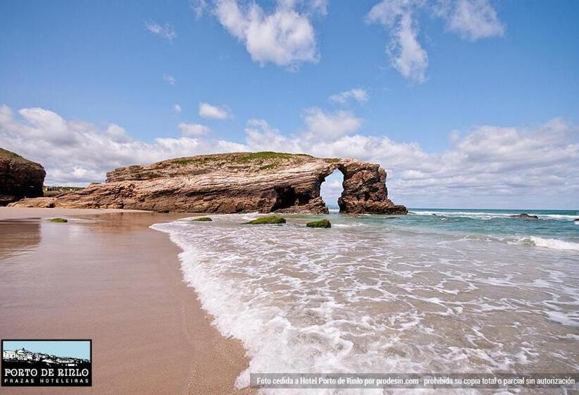 پانسیون Porto De Rinlo