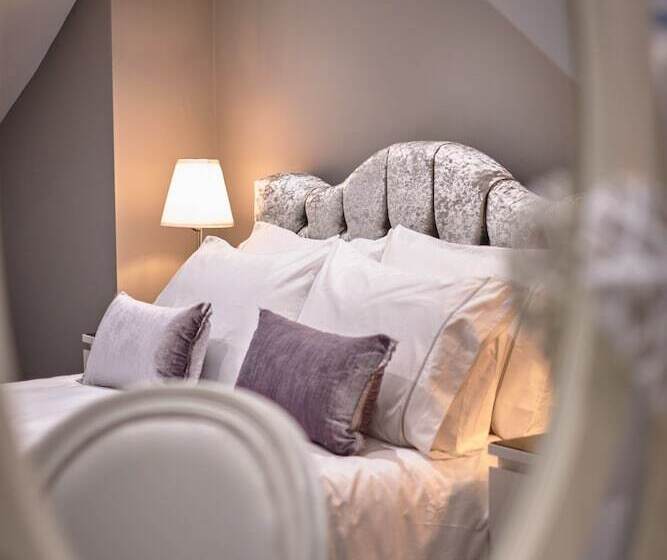 The Townhouse Simple2let Serviced Apart