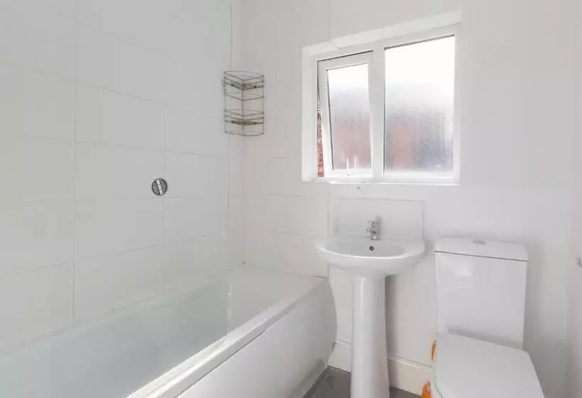 Townhouse @ Electricity Street Crewe