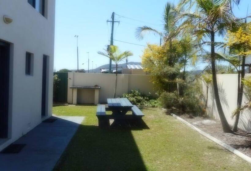 Anchored At South West Rocks