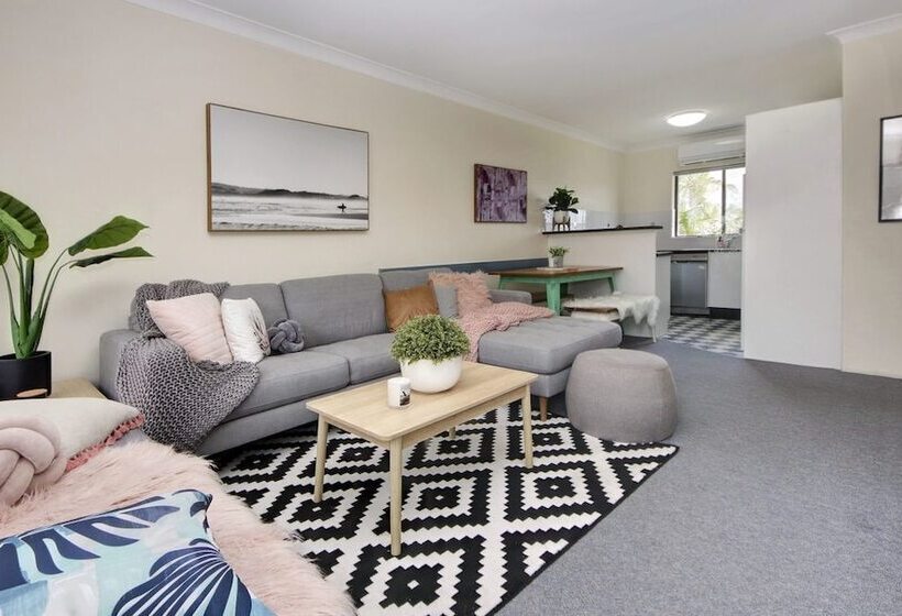 Anchored At South West Rocks