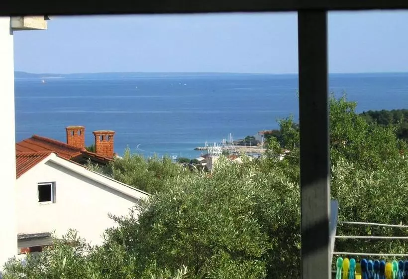 Apartment Miroslav