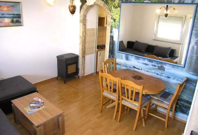 Apartment Miroslav