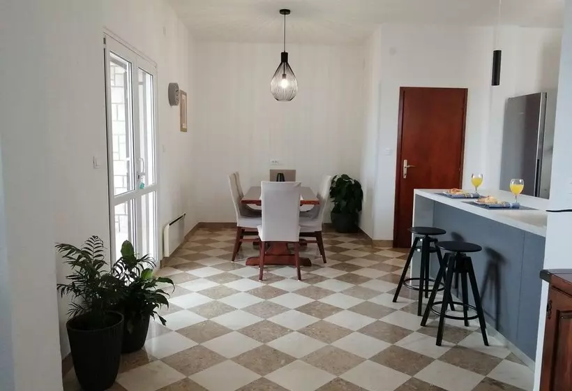 Apartments Jelka