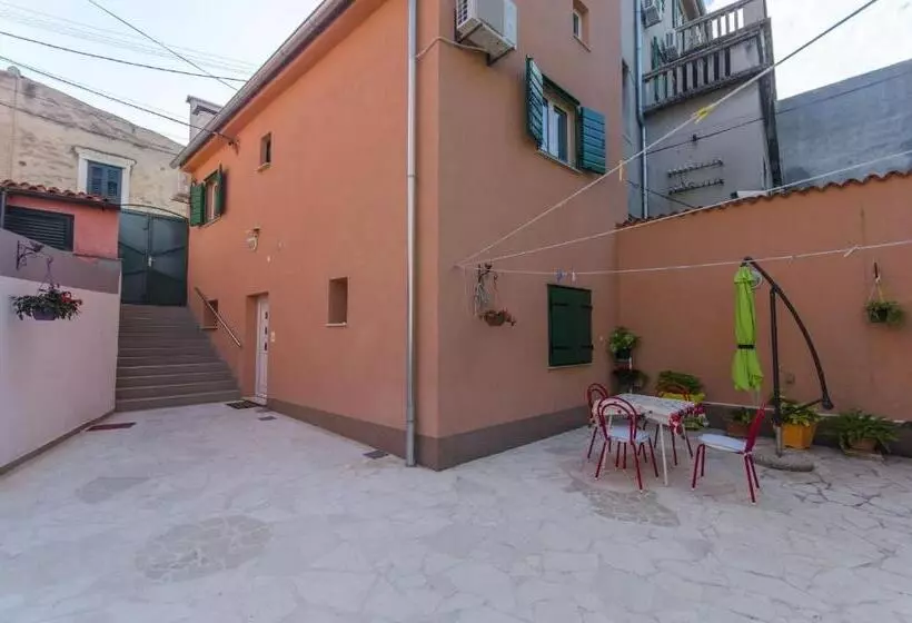 House Poets Street In Old Sibenik