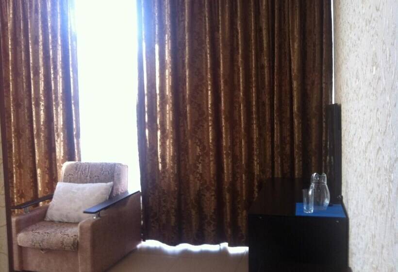 פנסיון Gostevoy Dom Na Volodarskogo