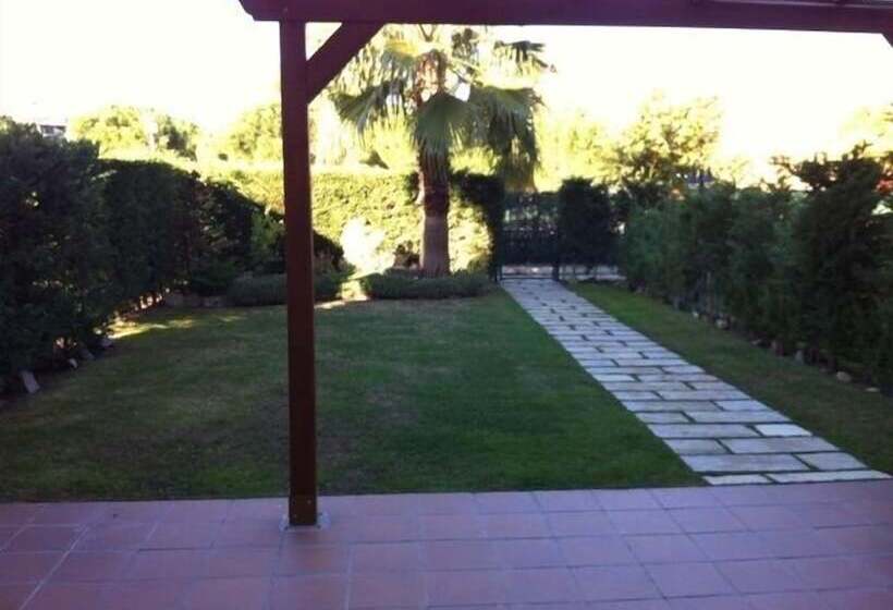 Apartamento Xaloc Esc.b Bajos A