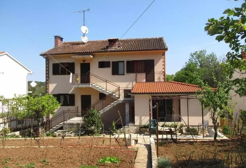 Apartments Grgorinić
