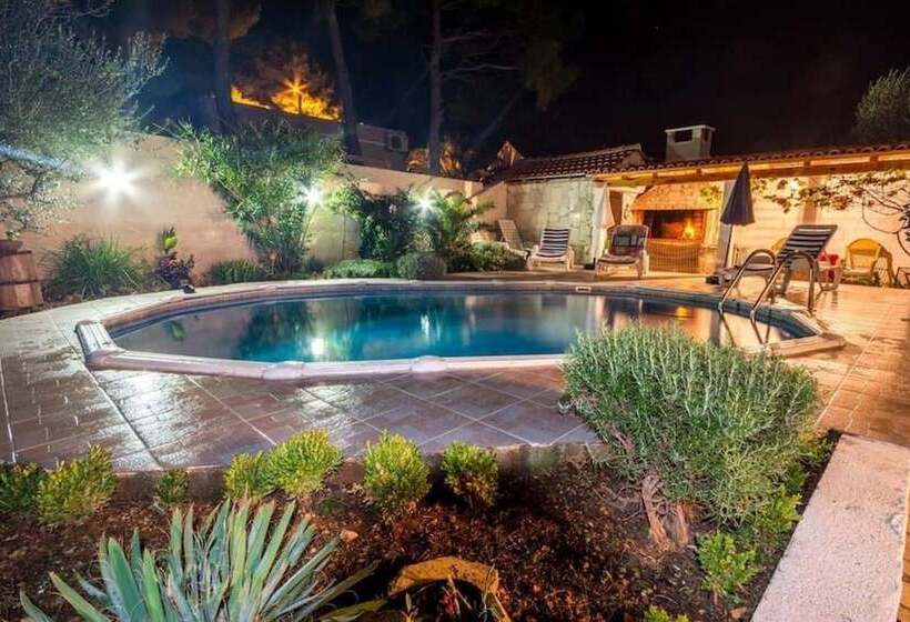 Apartments Paradise Bay