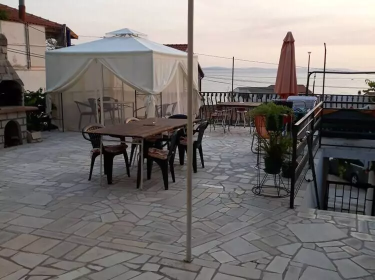 Apartments Nazor