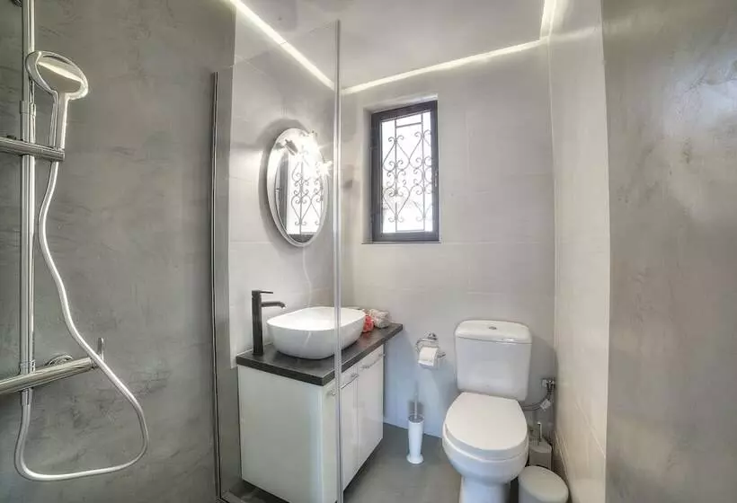 Athens Glyfada Riviera Apartment