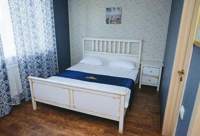 Aurooms Hotel Continent