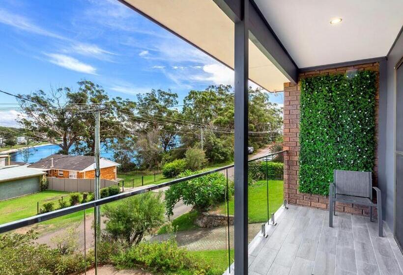 Randall Family Retreat 22b Randall Drive