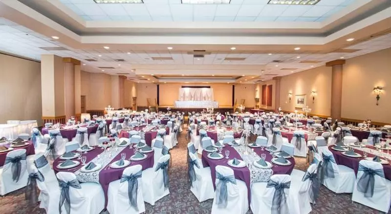 Clarion Hotel Conference Center
