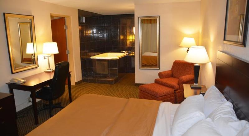 Clarion Hotel Conference Center