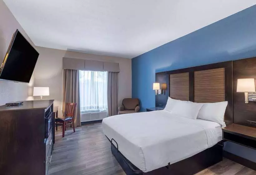 هتل Baymont By Wyndham Kirksville University Area