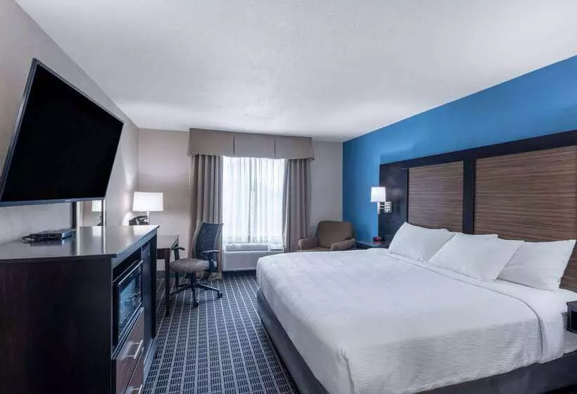 هتل Baymont By Wyndham Kirksville University Area