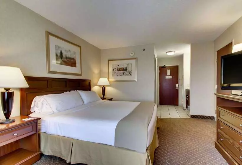 هتل Baymont By Wyndham Kirksville University Area