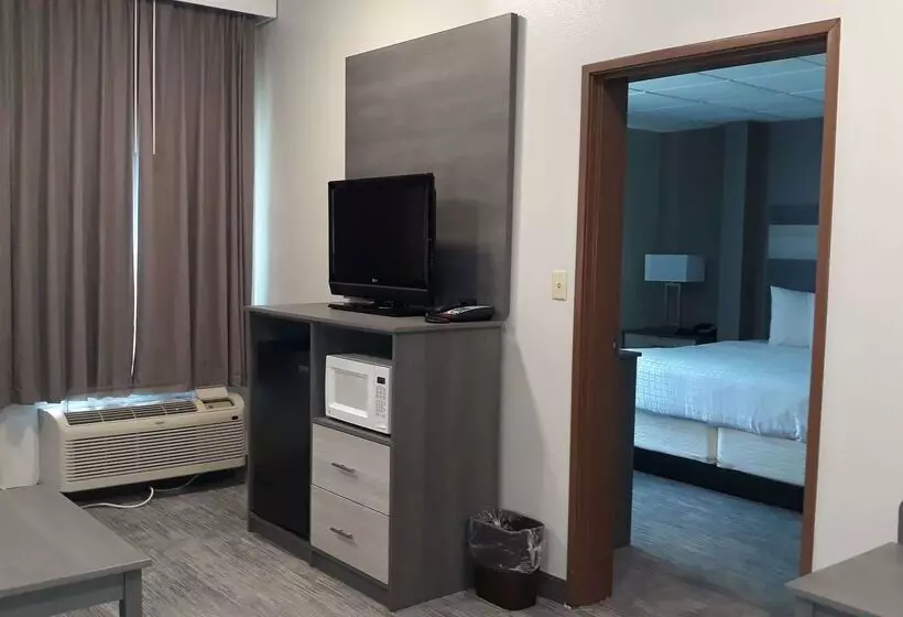 酒店 Baymont By Wyndham Lafayette Purdue University