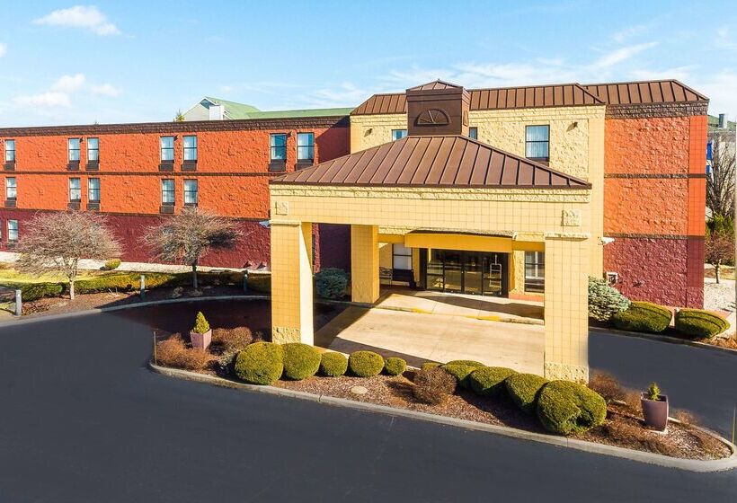 호텔 Baymont By Wyndham Lafayette   Purdue University