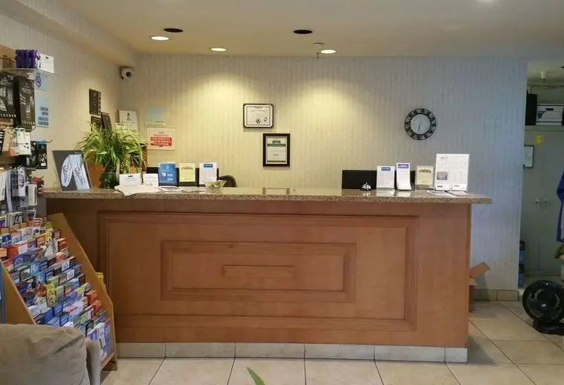 ホテル Coastside Inn