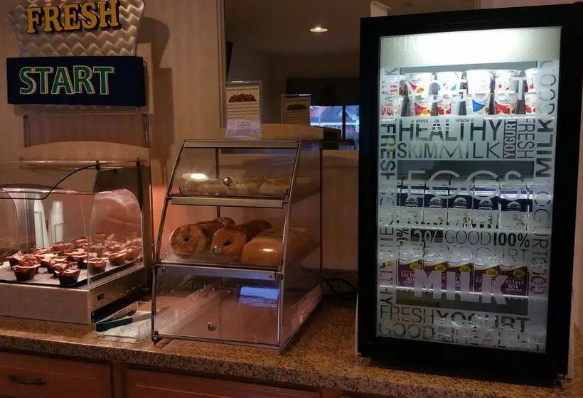 ホテル Coastside Inn