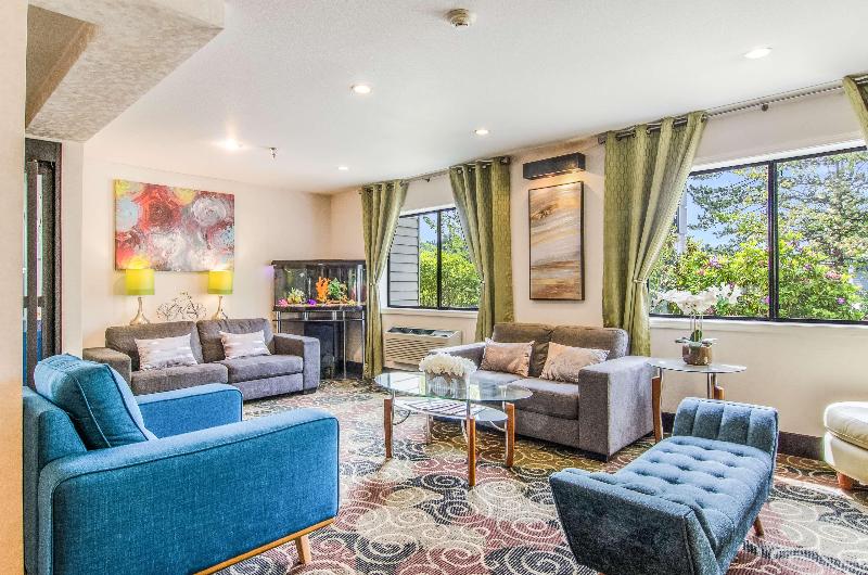 酒店 Guesthouse Inn & Suites Poulsbo