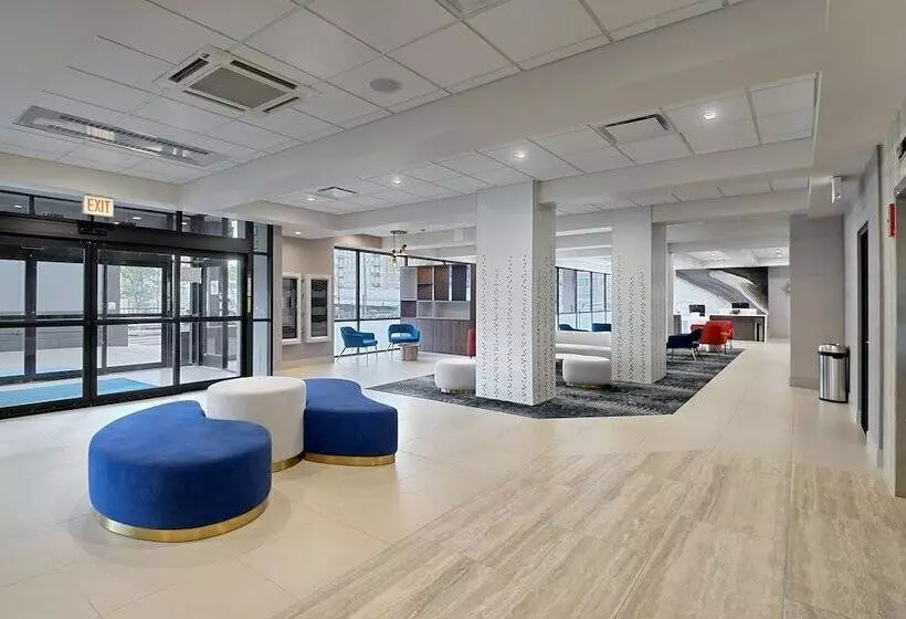 Holiday Inn Hotel & Suites Chicago   Downtown, An Ihg