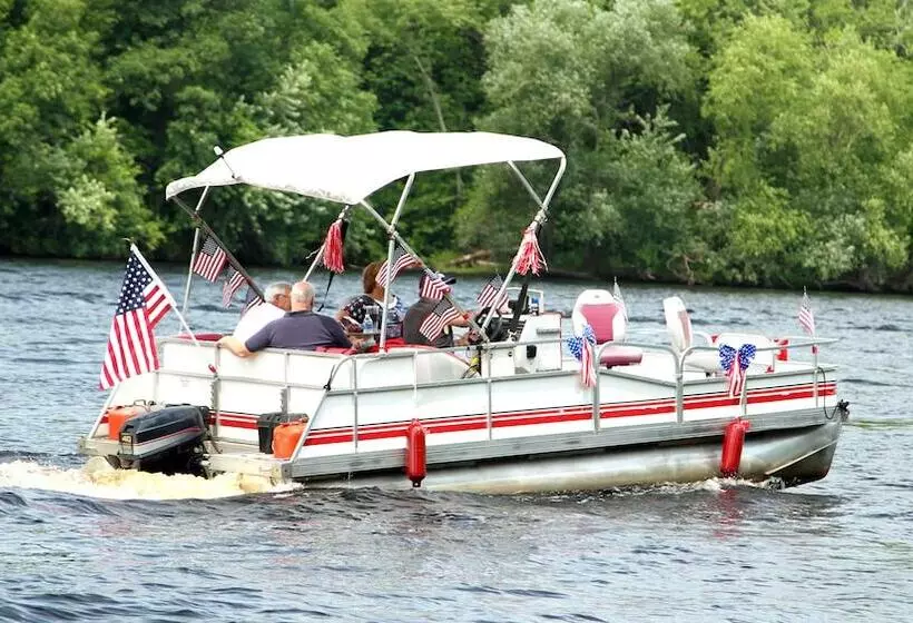 호텔 Holiday Inn Detroit Lakes, An Ihg