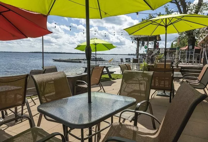 호텔 Holiday Inn Detroit Lakes, An Ihg