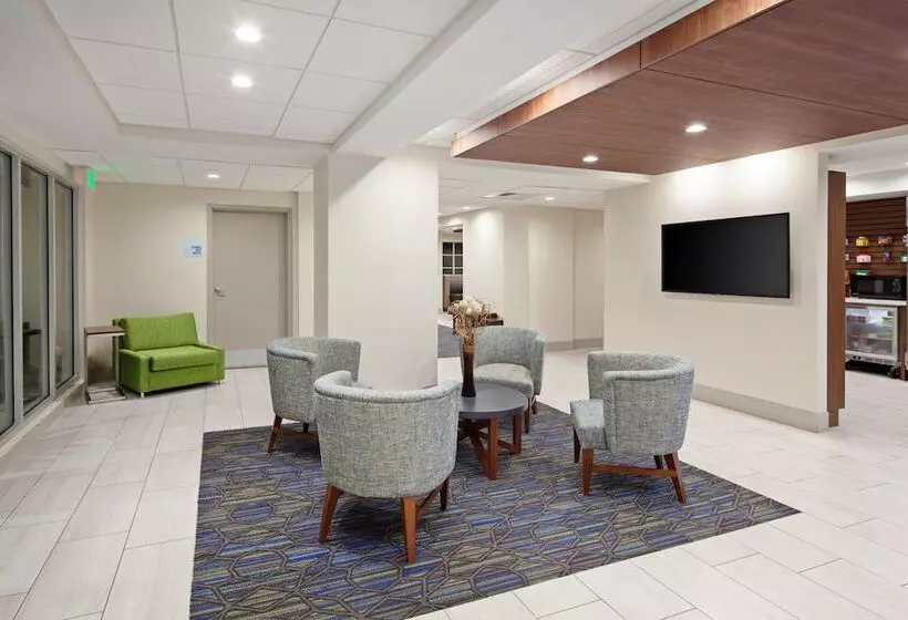 Holiday Inn Express Hotel & Suites San Diego Escondido, An Ihg