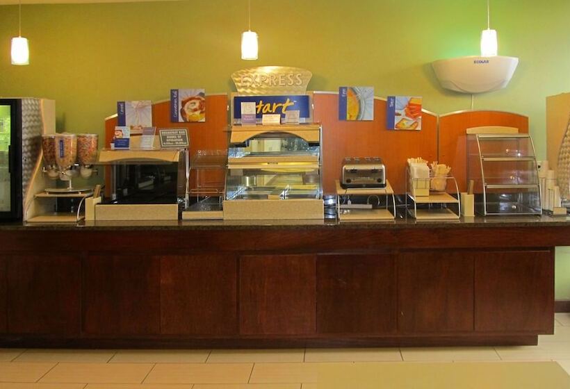 Szálloda Holiday Inn Express Anderson I 85   Exit 27  Highway 81, An Ihg